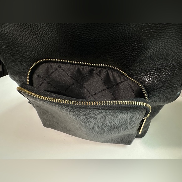 MICHAEL MICHAEL KORS: Erin Pebbled Leather Backpack / Medium - Picture 9 of 12